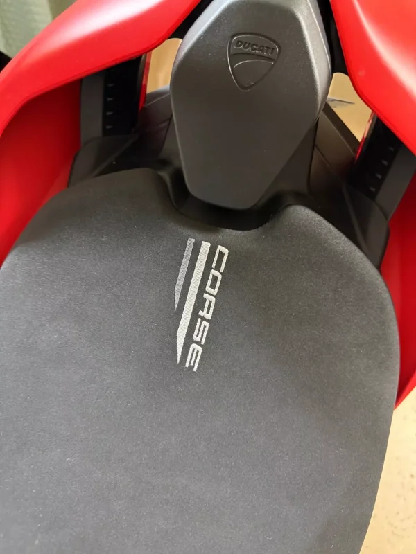 2019 Ducati PANIGALE V4 S 2019 DUCATI PANIGALE V4S CORSE SUPERBIKE SUPERBIKE - Image 25